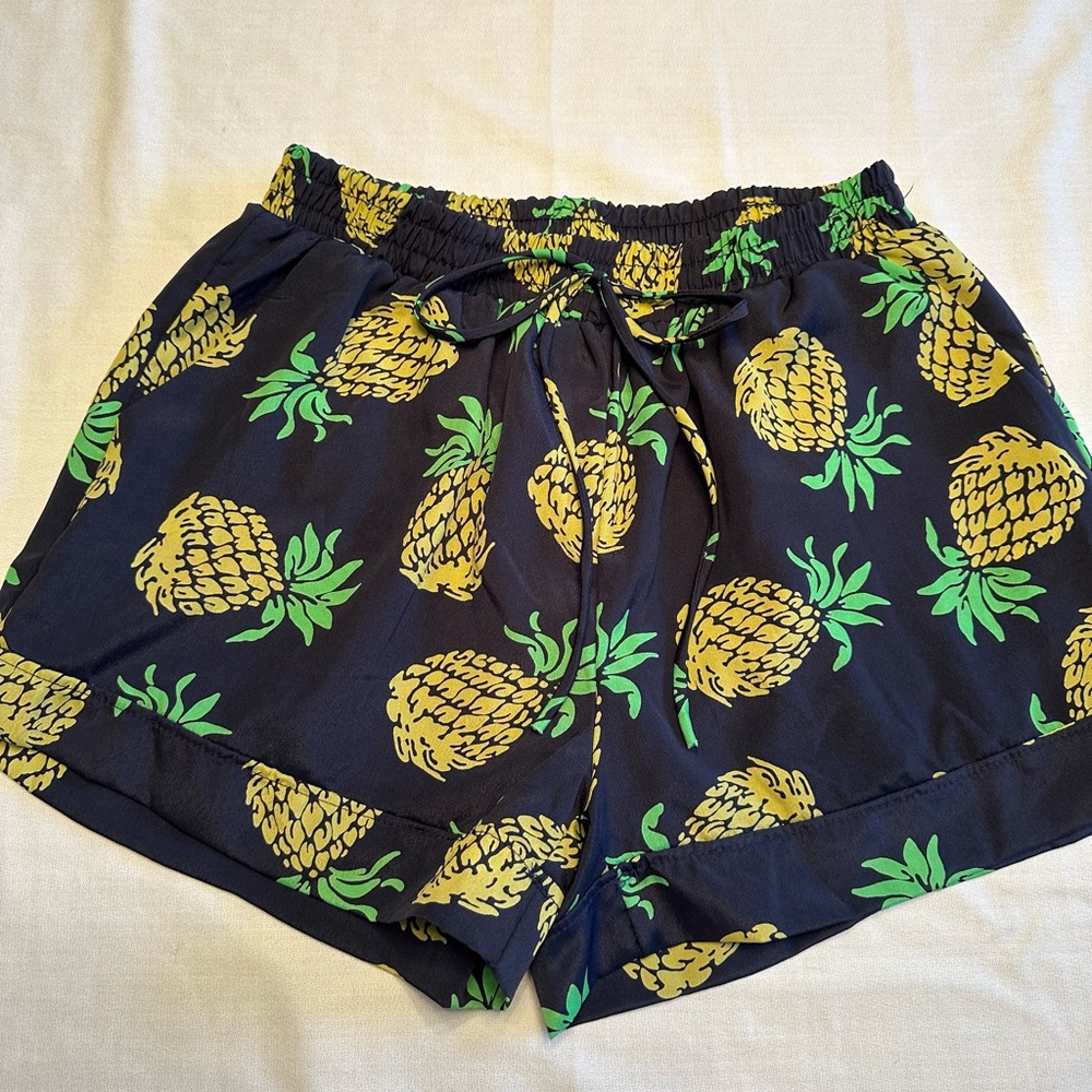 Blue Rain. Navy silky shorts with a lovely pineapple pattern. Elastic waist.